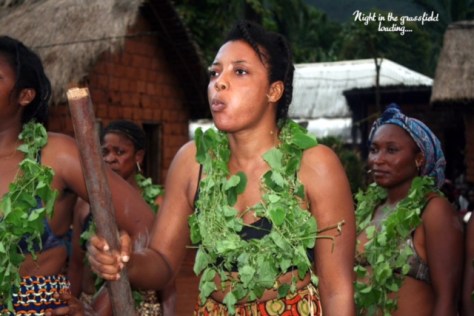 night-in-the-grass-field-lefilmcamerounais-6